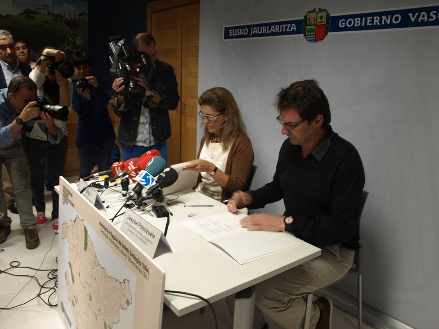 El Geoparque de la Costa Vasca y Gobierno Vasco firman un convenio de colaboración para la protección del medio natural y el fomento de la sostenibilidad