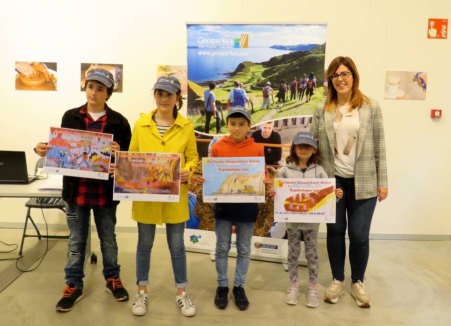 Geoparkea entrega los premios de su concurso de dibujo de la Semana de Geoparques